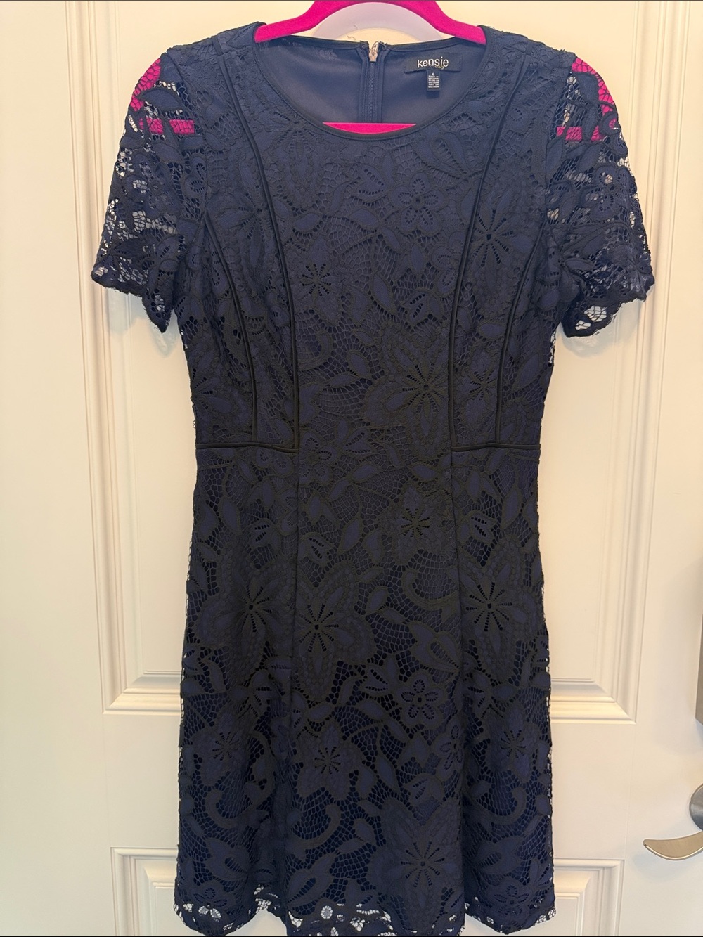 Kensie Navy Floral Lace Short Sleeve Mini Dress size 6